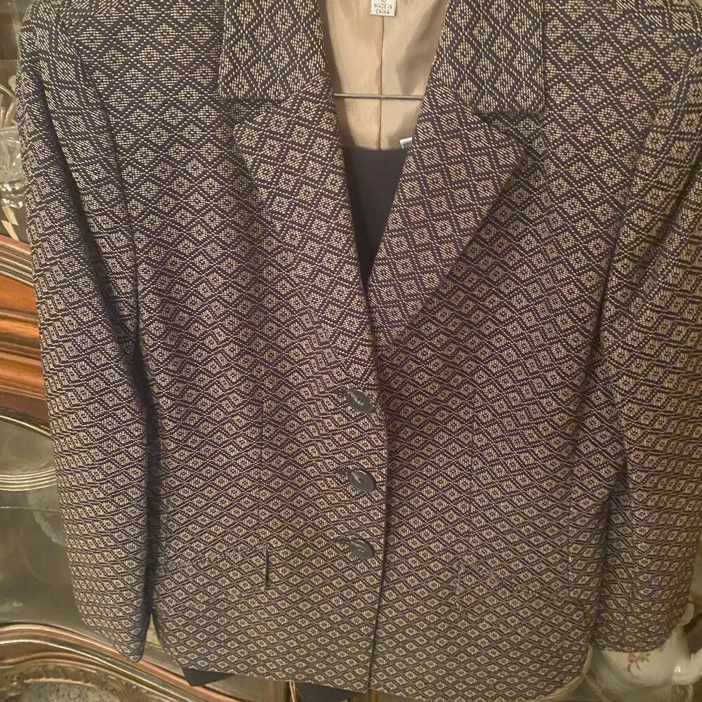 Le SUIT SKIRT SUIT Tan/BLACK COLOR SIZE 10 PC 2